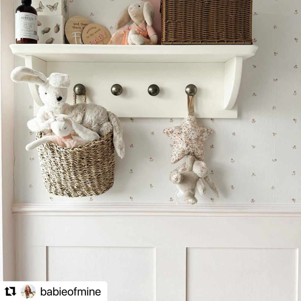 Shaker panelling in nursery