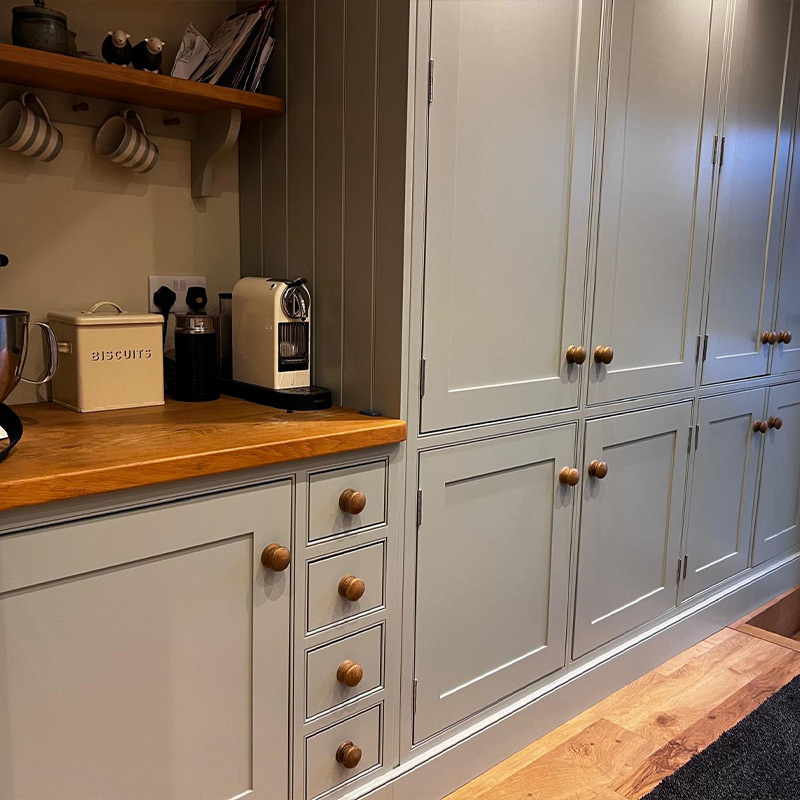 grey shaker kitchen